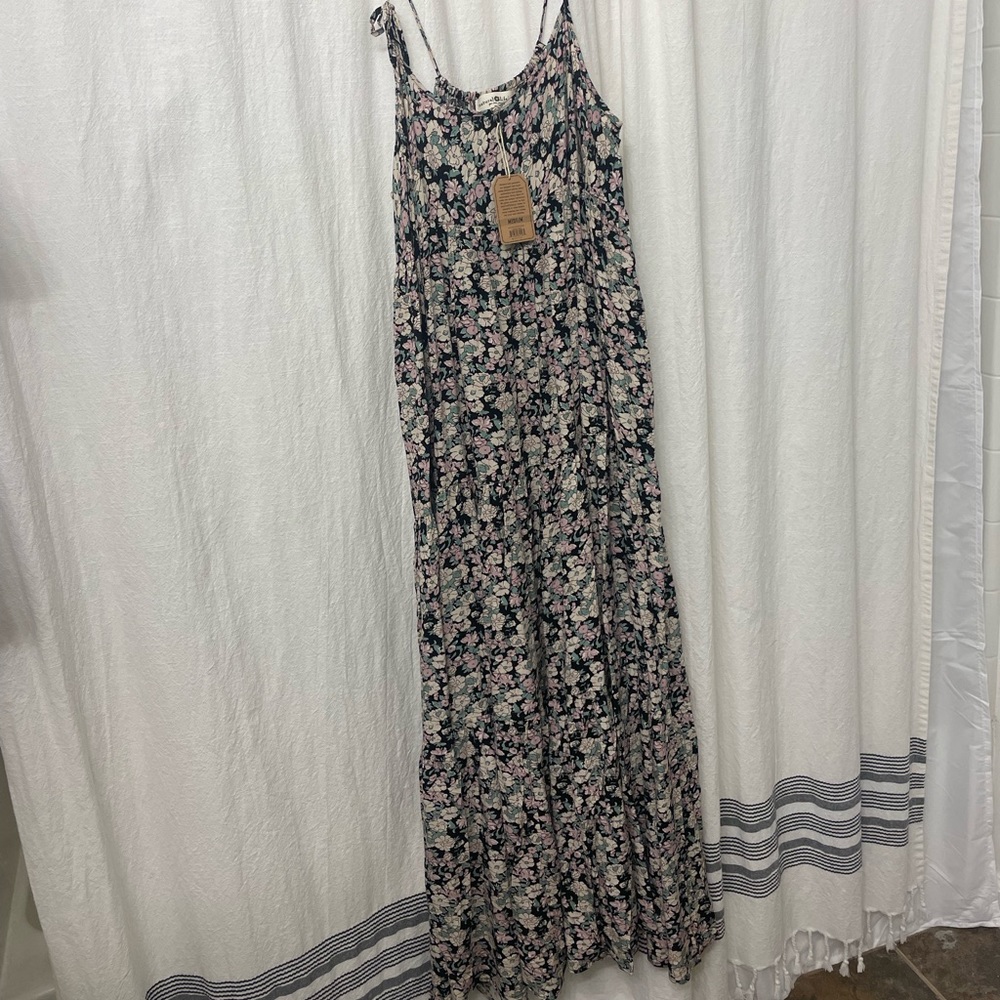 Natural life dress